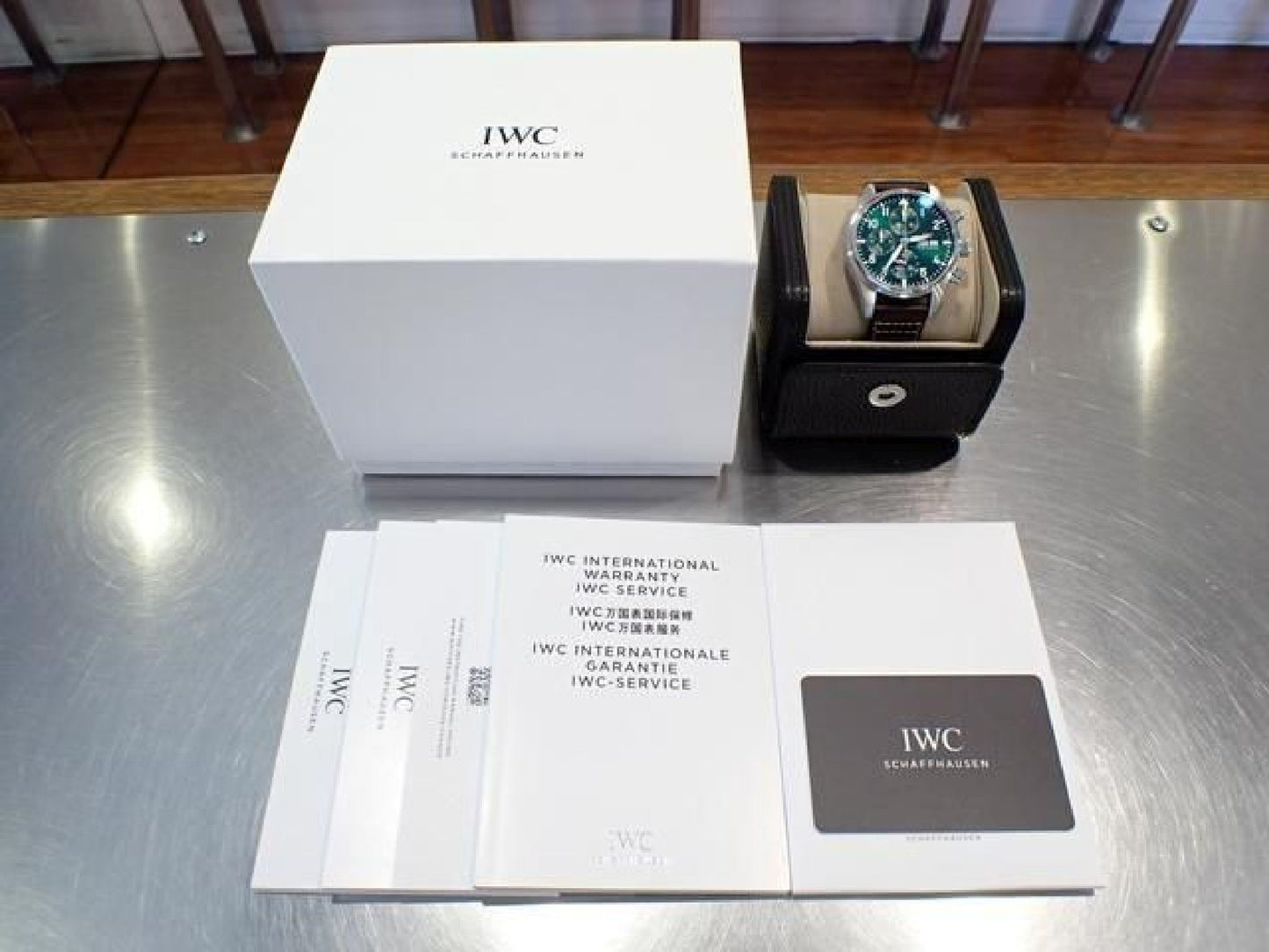 IWC Pilot's watch Chronograph 41 green IW388103 '21 Mens 193000391 hannari-shop