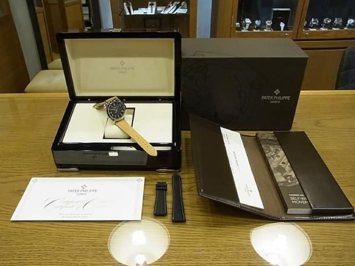 PATEK PHILIPPE Calatoraba black Gradation WG 5226G-001 Mens 193255844 hannari-shop