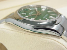 ROLEX Oyster PERPETUAL 41 green 124300 '24 purchased Mens 186119419 hannari-shop
