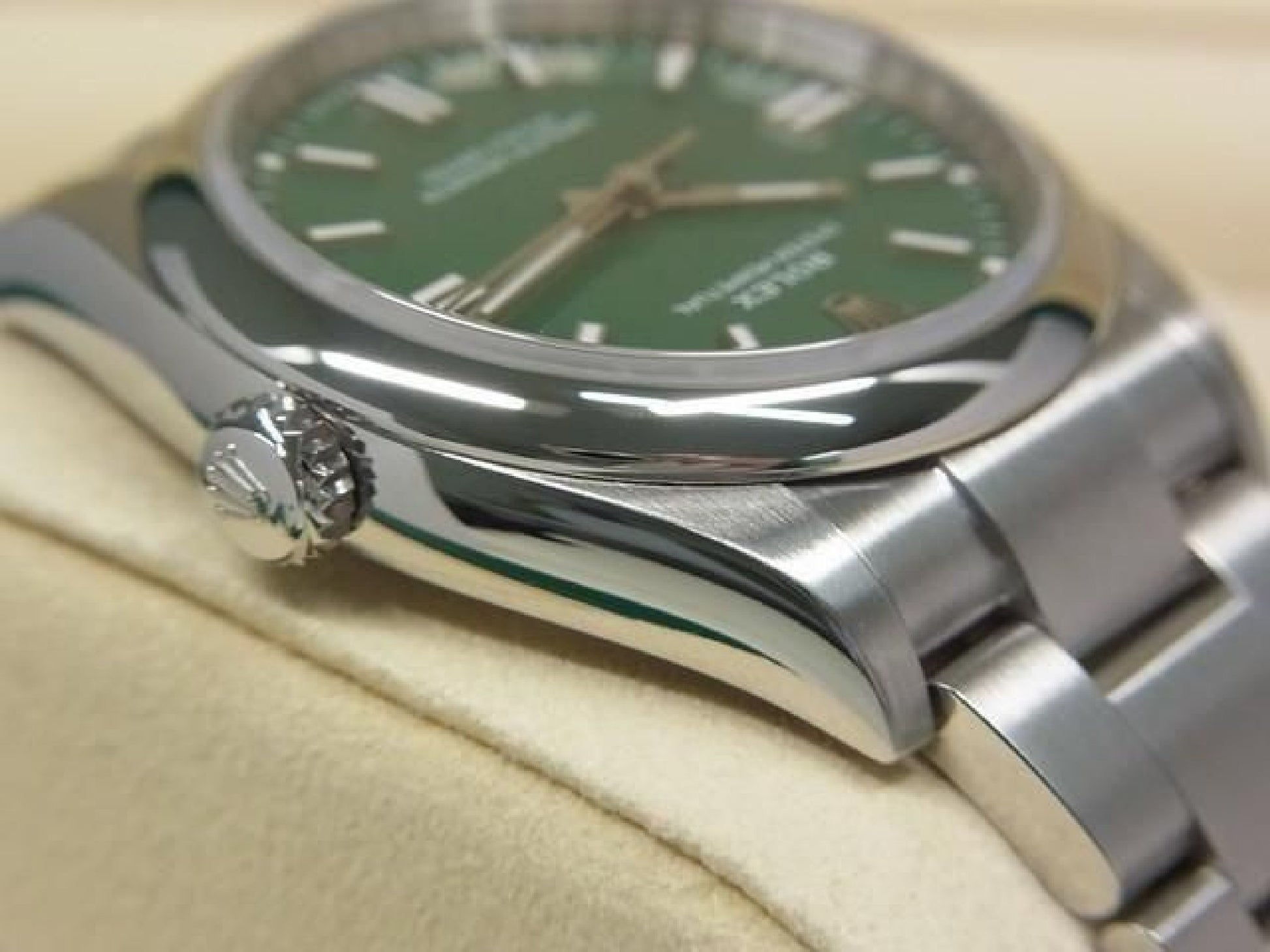 ROLEX Oyster PERPETUAL 36 green 126000 '24 purchased Mens 192632932 hannari-shop