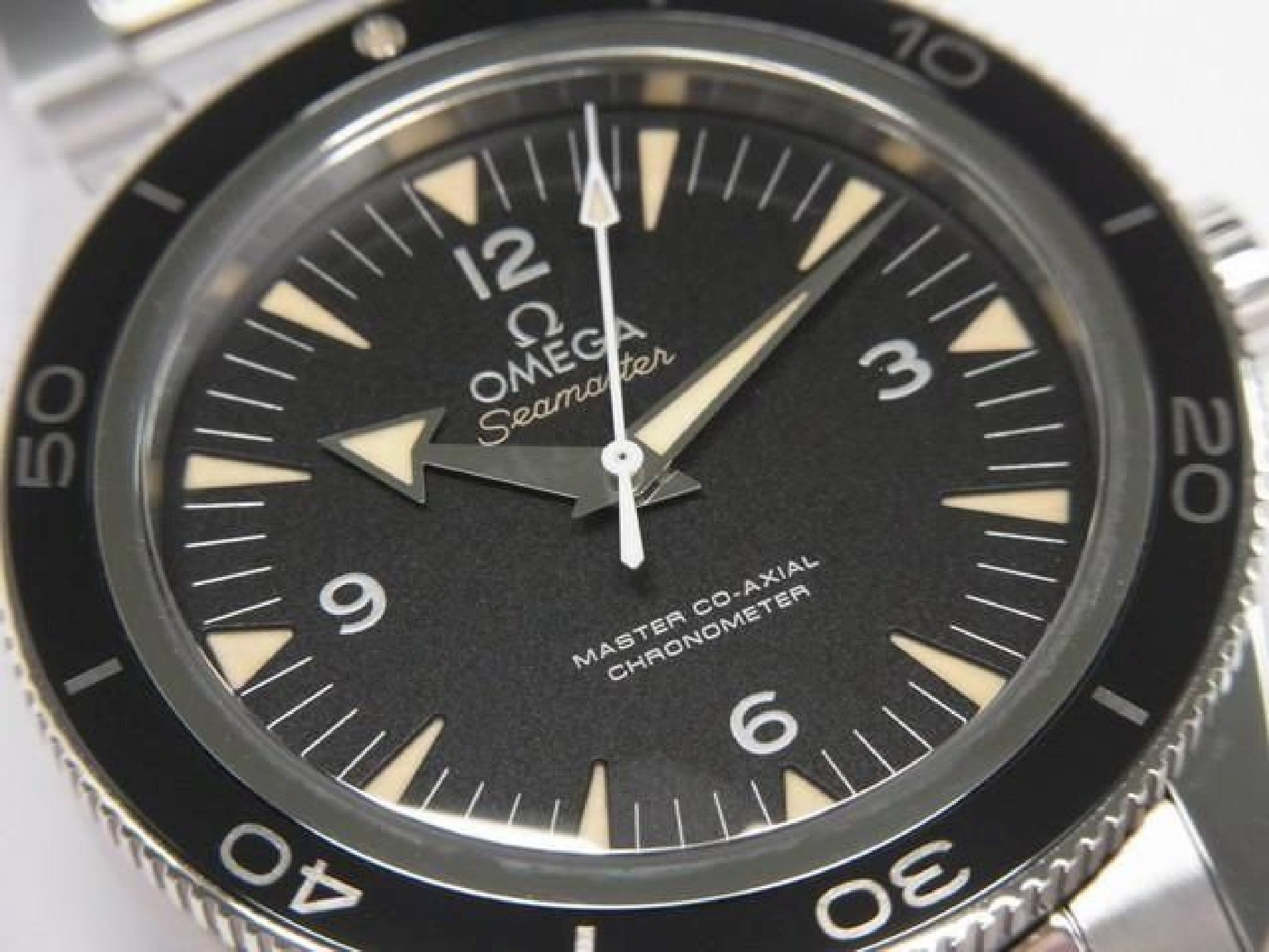 OMEGA SEA MASTER 300 41 MM black 233.30.41.21.01.001 Mens 192911917 hannari-shop