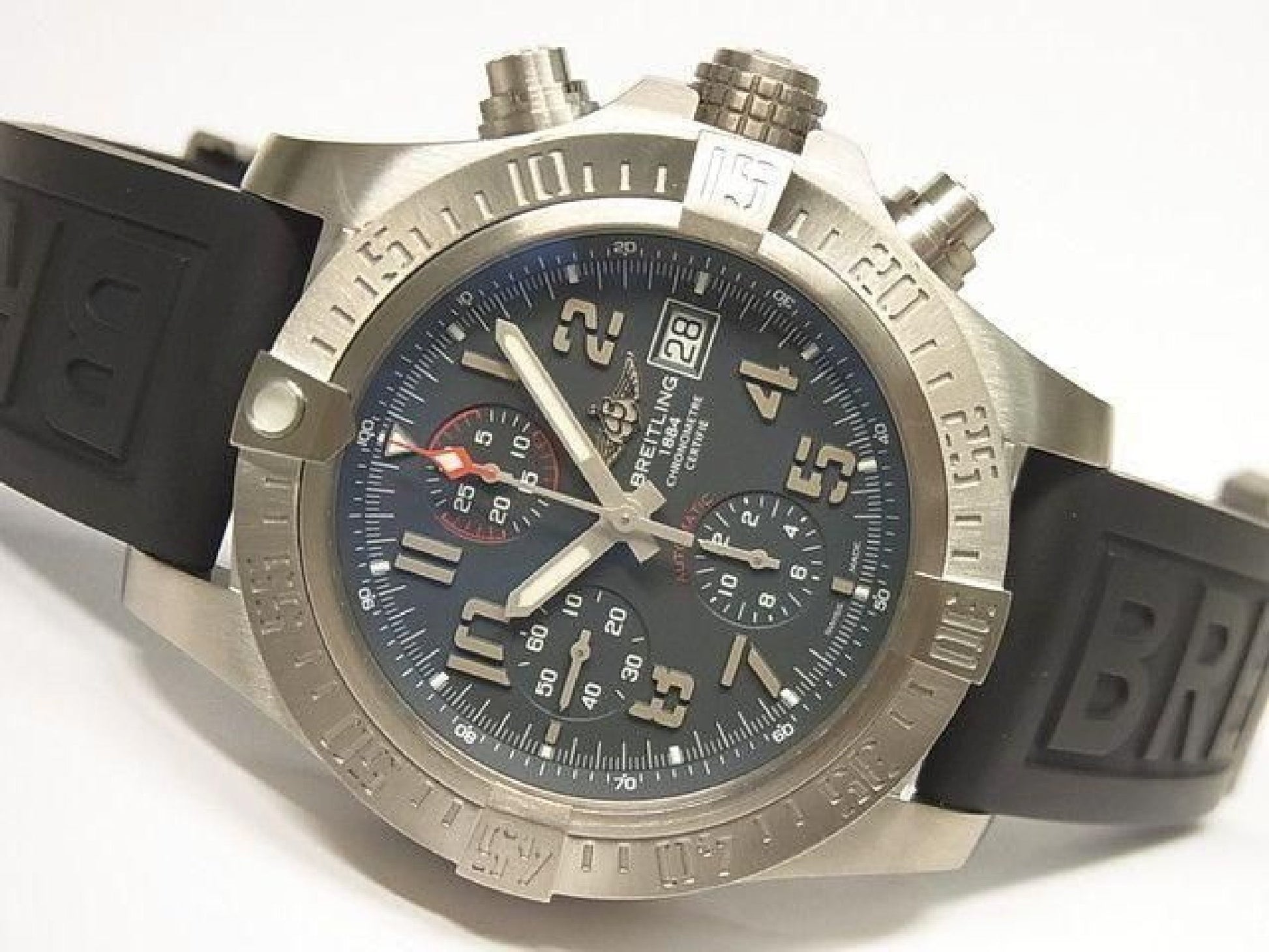 BREITLING Avenger Bandit Titanium E1338310/M534 Mens 192927454 hannari-shop