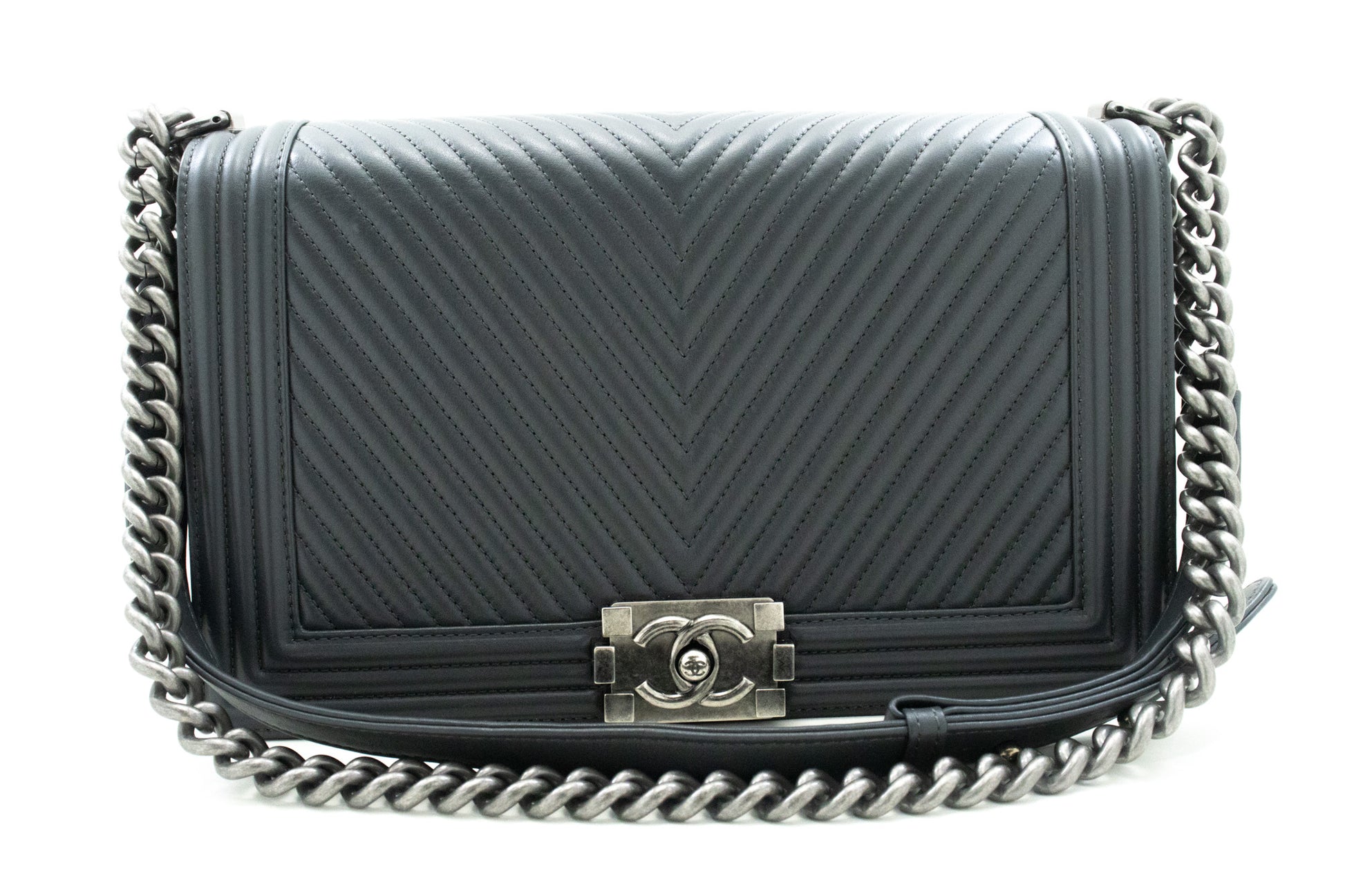 CHANEL Boy Dark Gray V-Stitch Chain Shoulder Bag Quilted Flap n41 hannari-shop