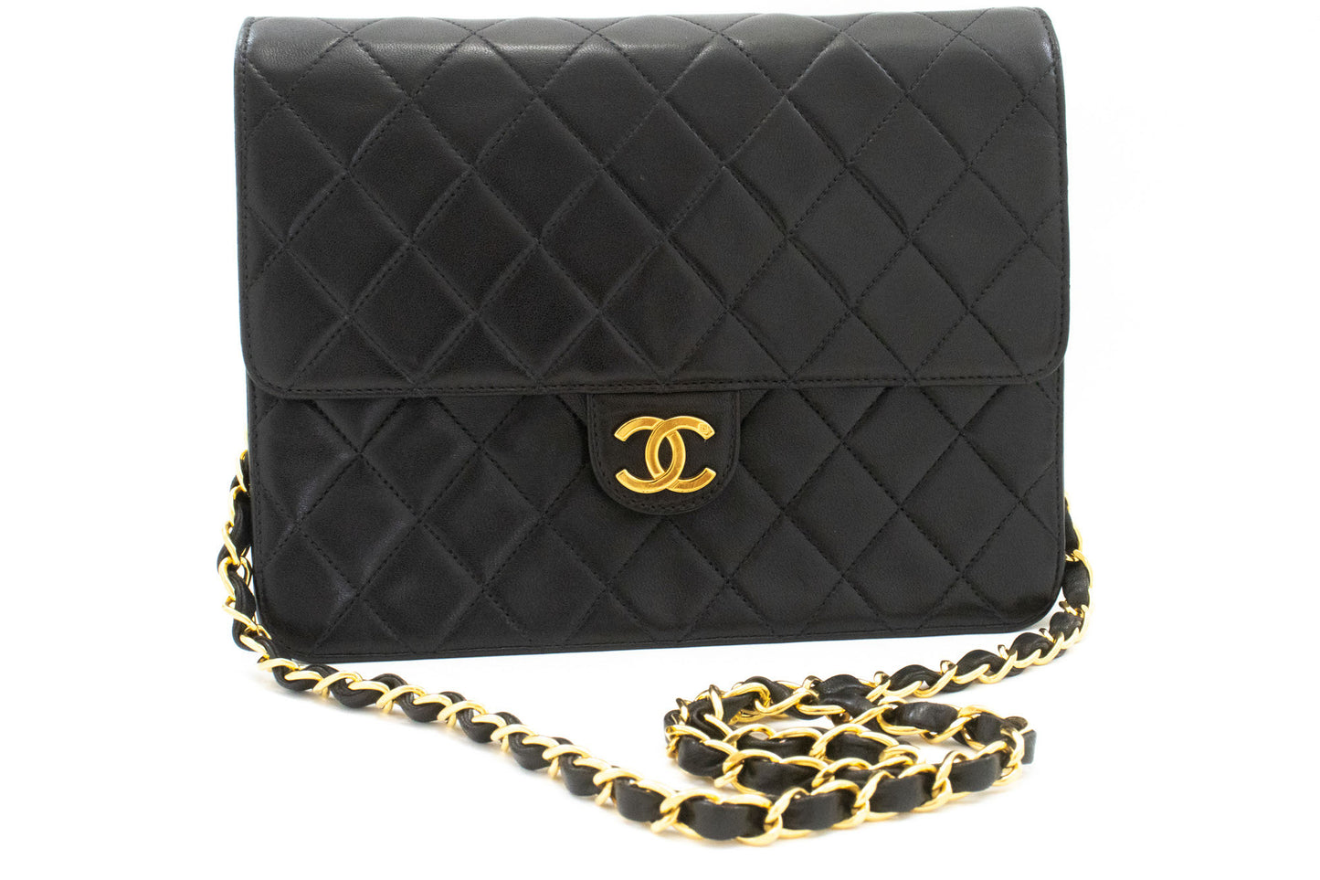 CHANEL Small Chain Shoulder Bag Clutch Black Quilted Flap Lambskin ah4 hannari-shop