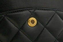 Borsa a tracolla CHANEL classica a doppia patta con catena da 10 pollici Pelle di agnello nera m19