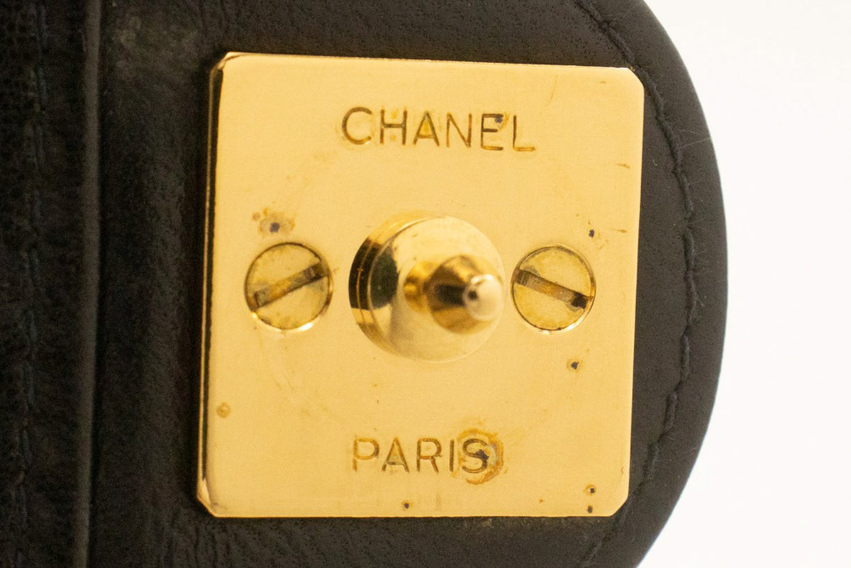 CHANEL Small Chain Shoulder Bag Clutch Black Quilted Flap Lambskin ao7 hannari-shop