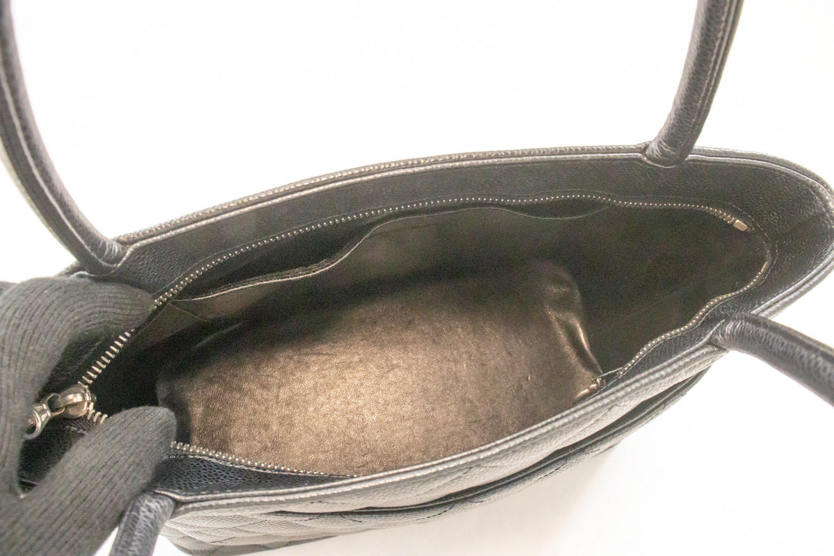 CHANEL Silver Medallion Grained Calfskin Leather Shoulder Bag ap3 hannari-shop