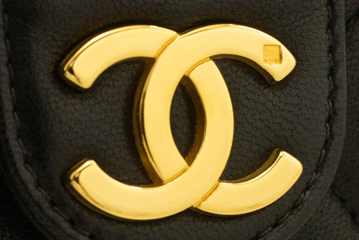CHANEL Small Chain Shoulder Bag Clutch Black Quilted Flap Lambskin ap4 — flap open hannari-shop
