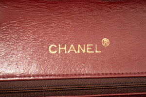 CHANEL Borsa a tracolla a catena classica vintage con patta singola trapuntata in agnello L11