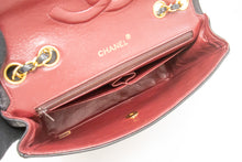 CHANEL Borsa a tracolla a catena classica vintage con patta singola trapuntata in agnello L11