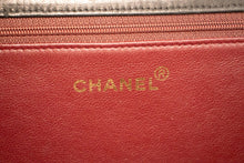 CHANEL Sac à bandoulière avec chaîne à rabat complet Pochette en cuir d'agneau matelassé noir m06