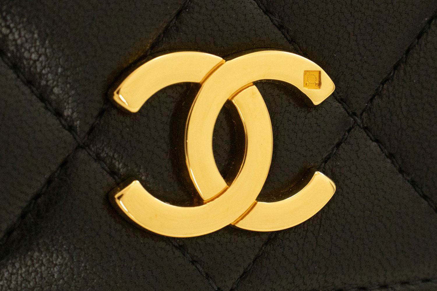 CHANEL Full Flap Small Chain Shoulder Bag Clutch Black Quilted ah9 hannari-shop