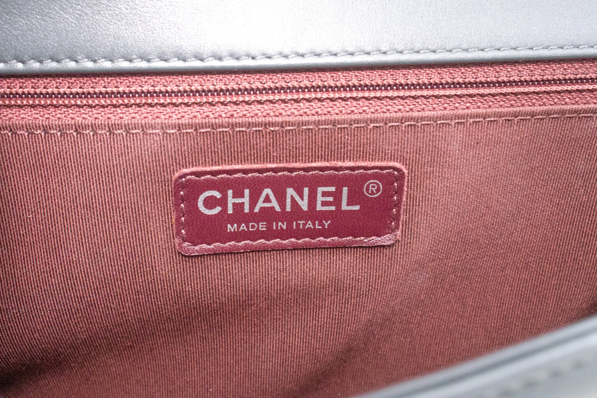 CHANEL Boy Dark Gray V-Stitch Chain Shoulder Bag Quilted Flap n41 hannari-shop
