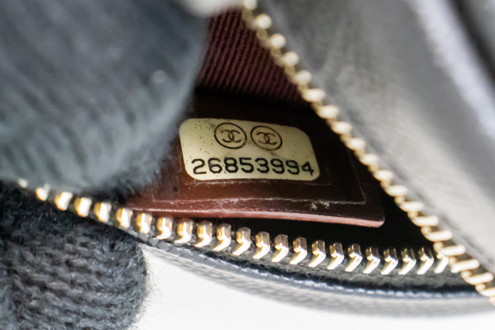 CHANEL Round Zip Caviar Small Chain Shoulder Bag Black Quilted m55 hannari-shop