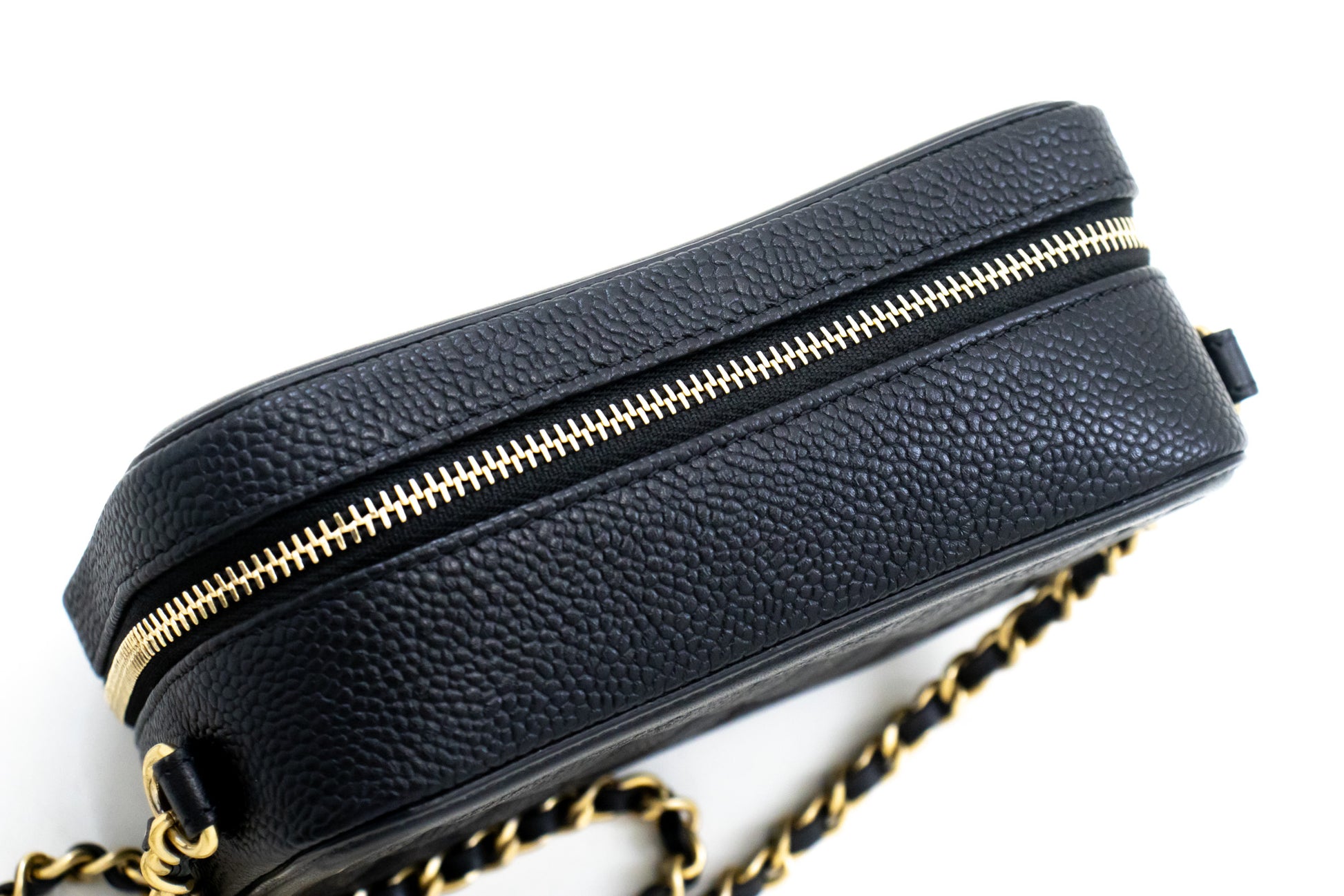 CHANEL Micro Caviar Grained Calfskin Chain Shoulder Bag Black Zip L82 hannari-shop