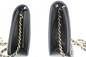 CHANEL Full Flap Chain Shoulder Bag Clutch Black Quilted Lambskin m06 hannari-shop
