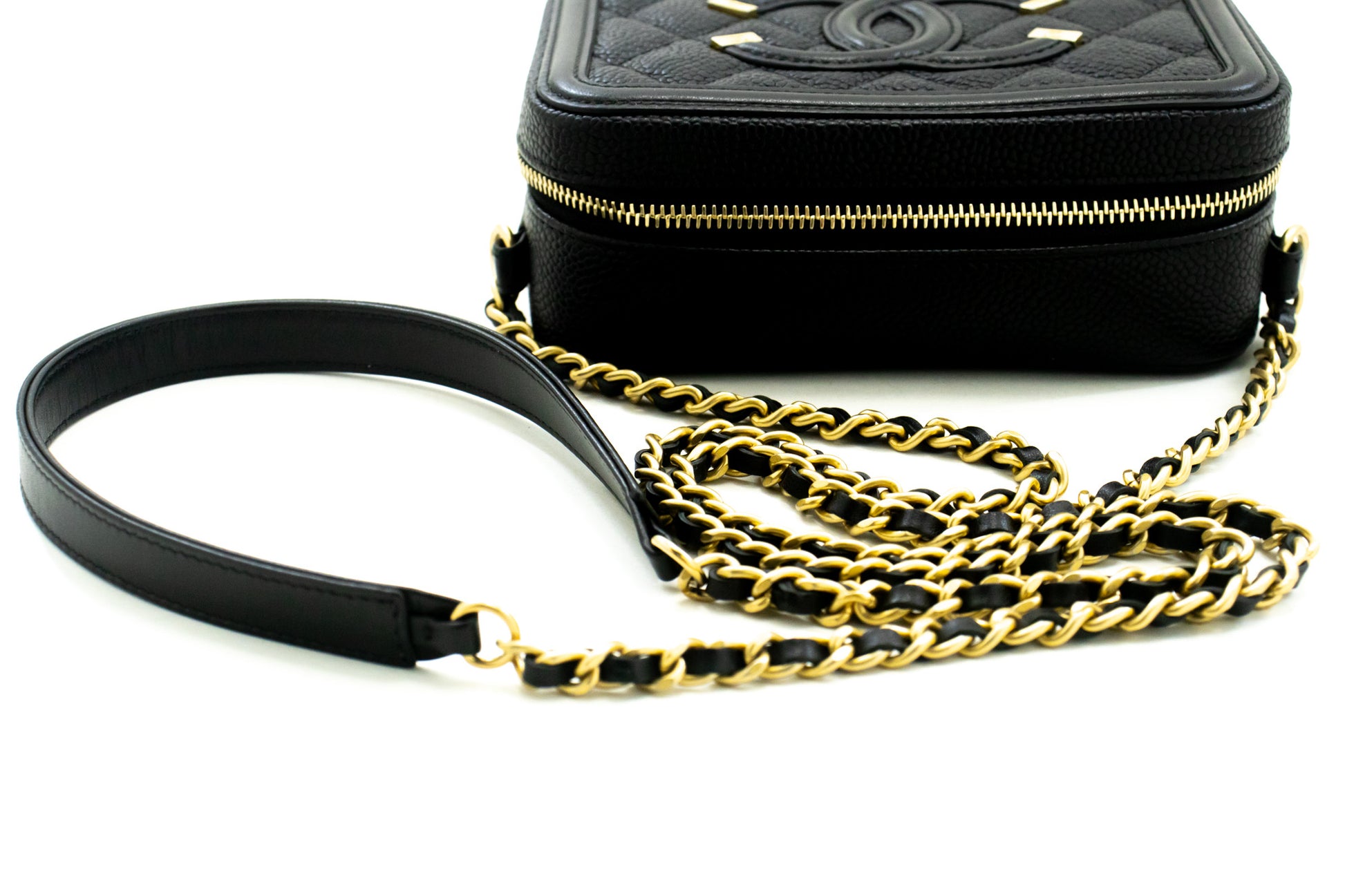 CHANEL Micro Caviar Grained Calfskin Chain Shoulder Bag Black Zip L82 hannari-shop